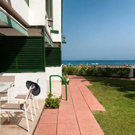 Apartment Primera Linea De Playa De Burras *